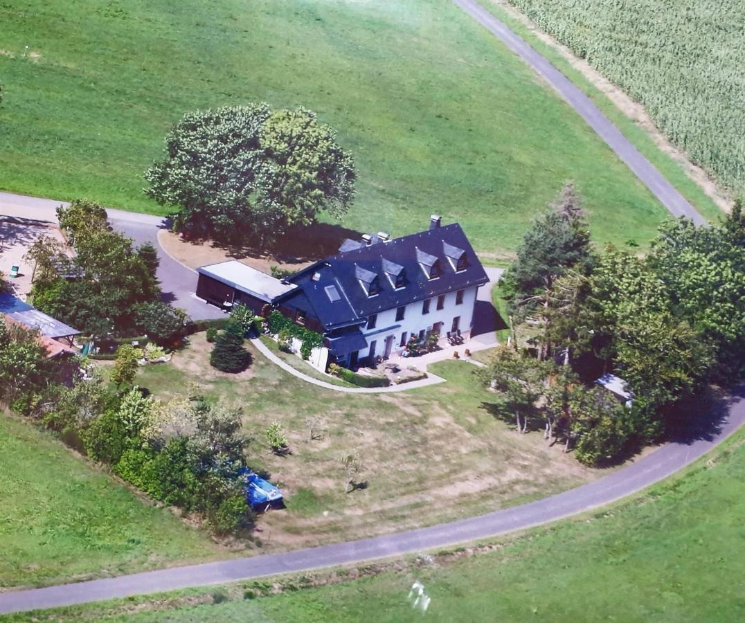 Ferienwohnung Huegelhaus Plütscheid Exteriör bild