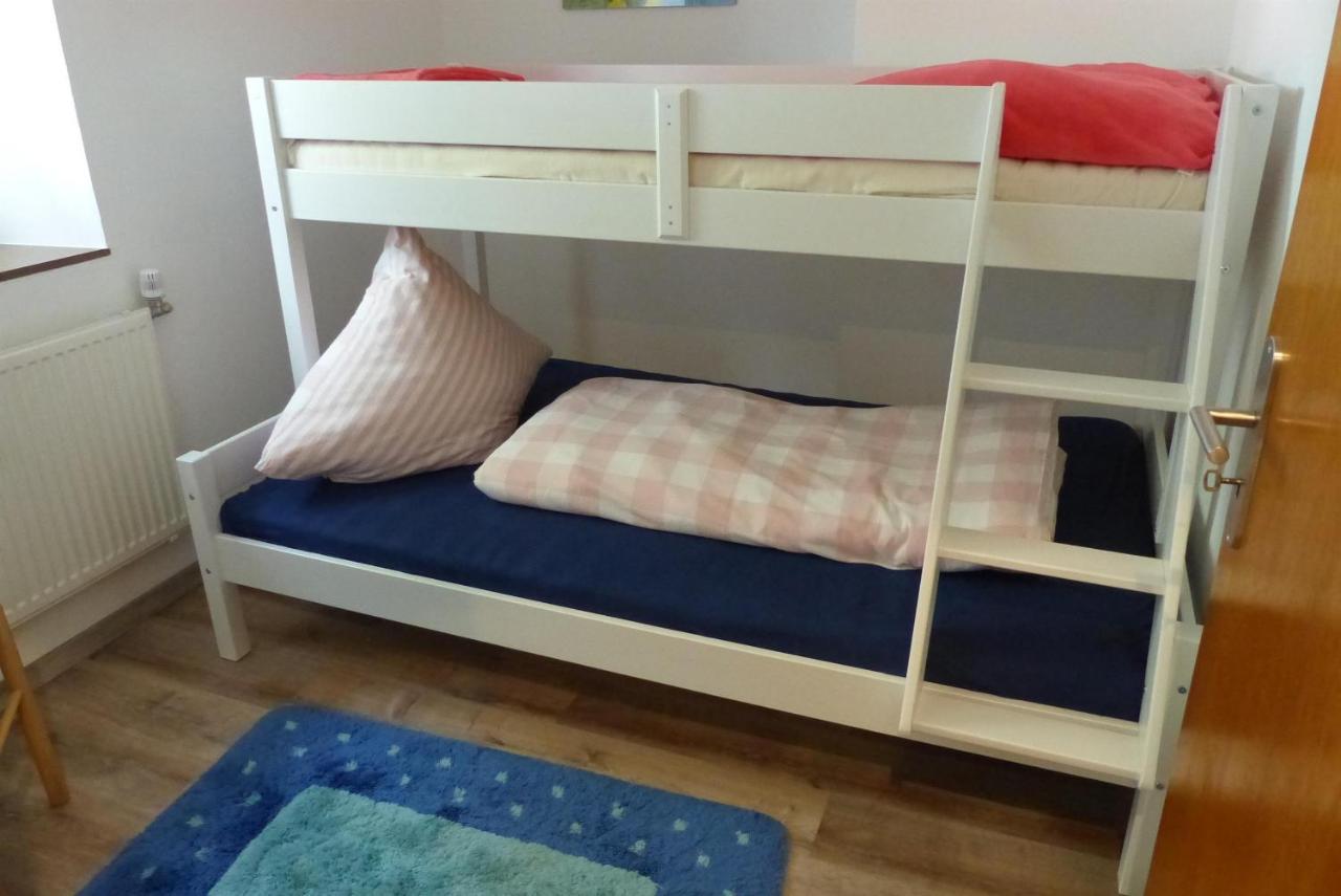 Ferienwohnung Huegelhaus Plütscheid Exteriör bild