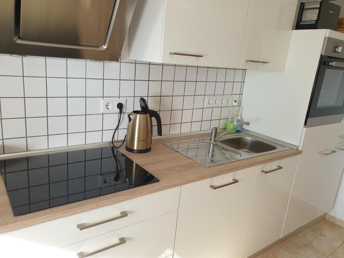 Ferienwohnung Huegelhaus Plütscheid Exteriör bild